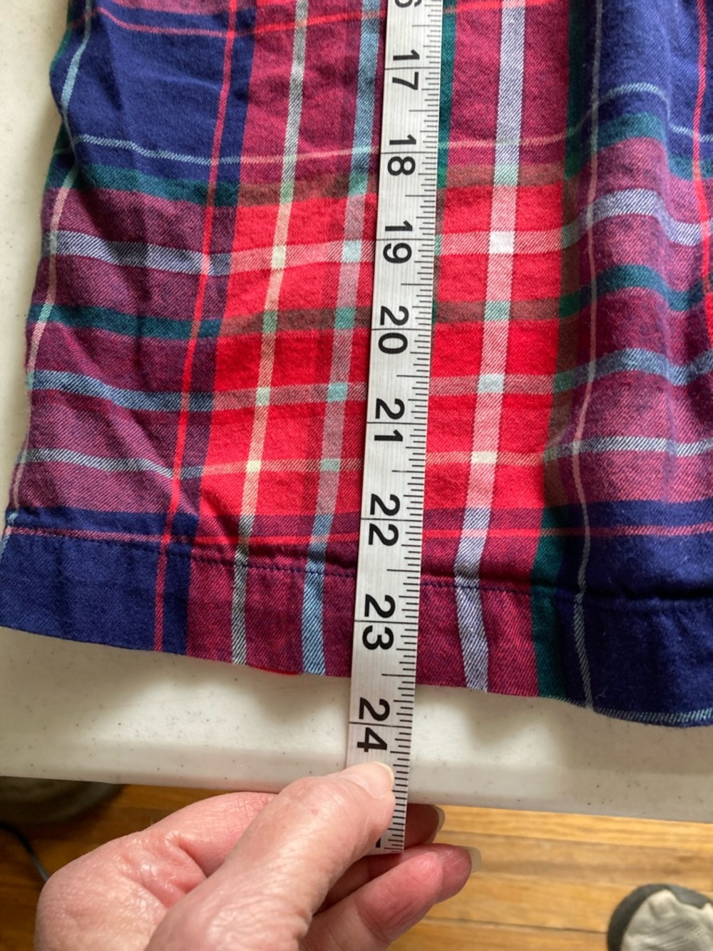 Victoria's Secret Red Navy Plaid Lightweight Cotton Pajama Set - Picture 11 of 11
